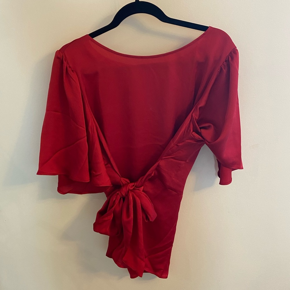 NWT: Red Ann Taylor Silk Blouse